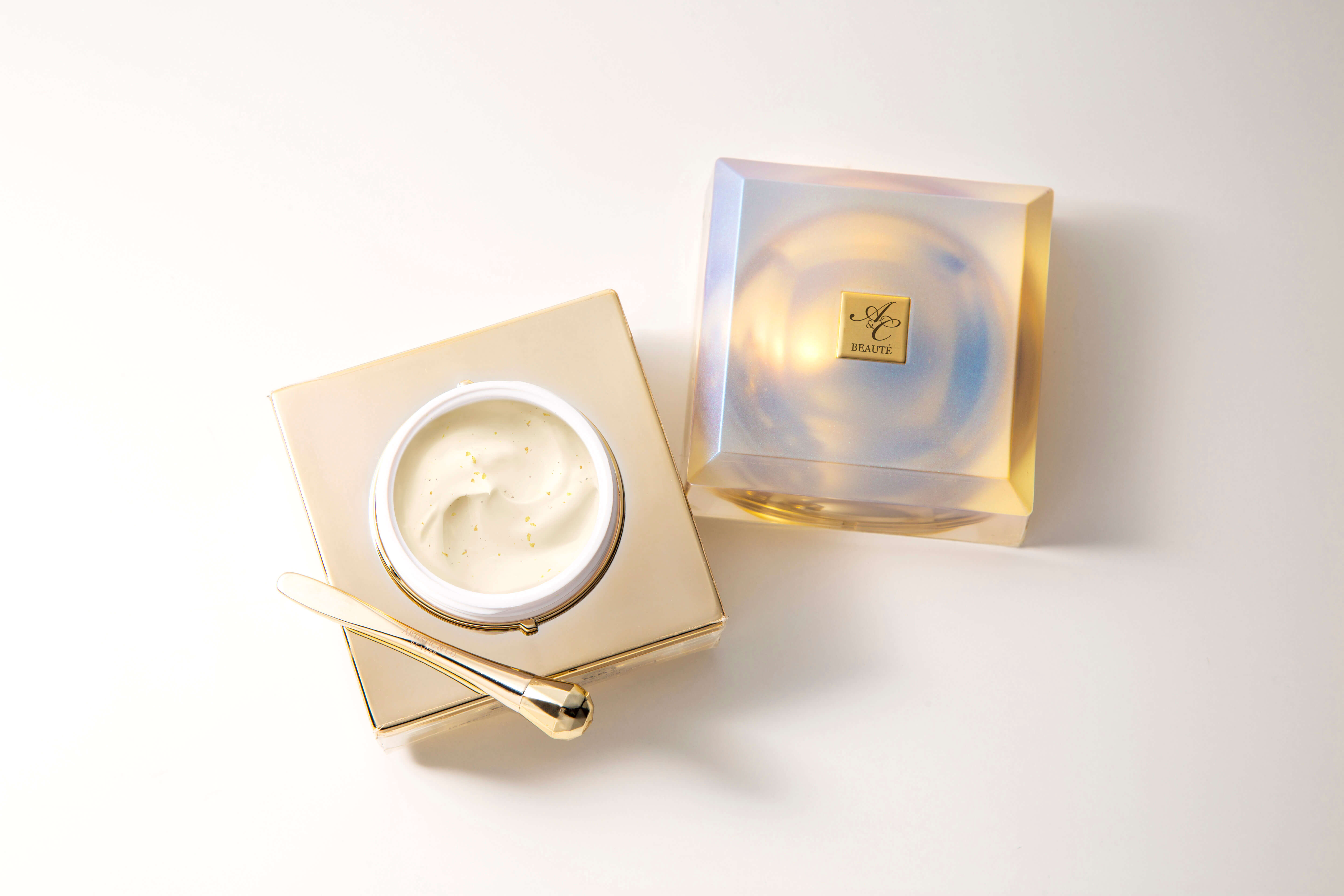 ARTISTIC&CO. PE ゴールデンビューティー ザ クリーム 金箔配合 PE ゴールデンビューティー ザ クリーム